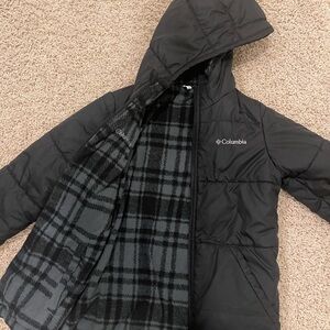 Boys Columbia Reversible Jacket (size 6-7)